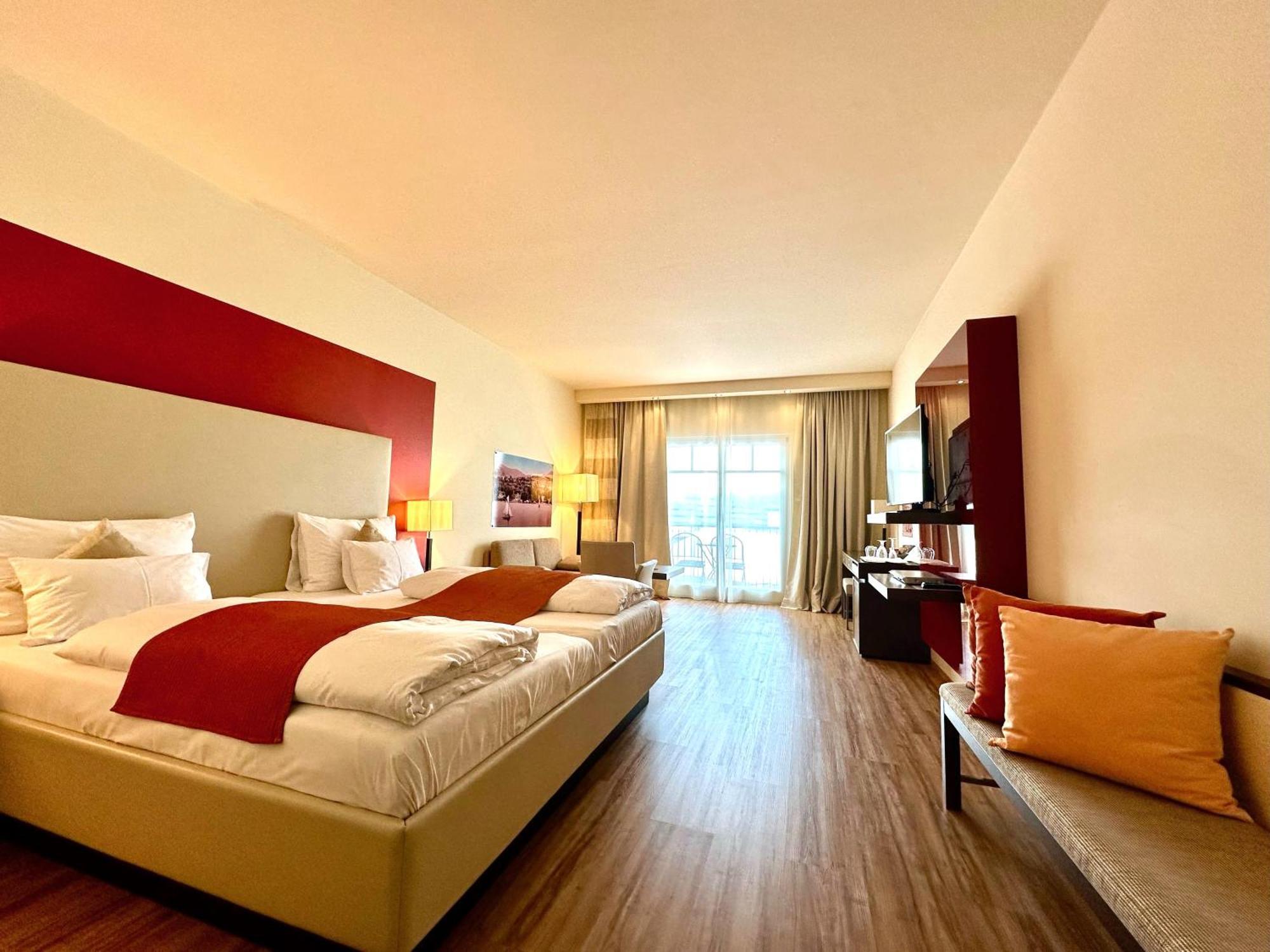 Casinohotel Velden Velden am Wörthersee Eksteriør bilde